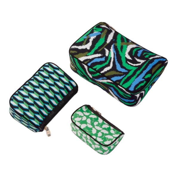 DVF for Target 3 Pack Travel Pouches Disco Zebra, Arrow Geo, Ginkgo - Picture 10 of 11